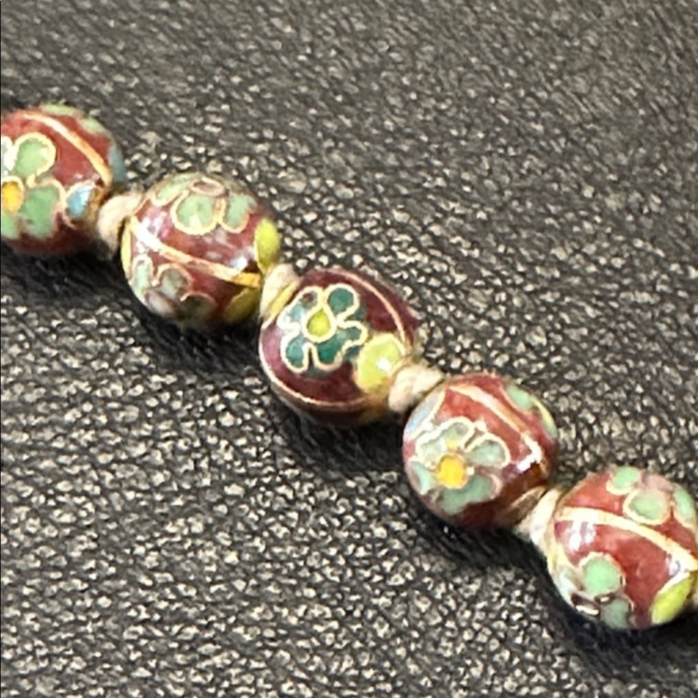 Chinese Cloisonné Box Clasp Hand Knotted 33” Necklace - Picture 10 of 12